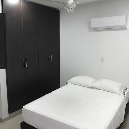 Hotel Barcelona Монтерия Экстерьер фото