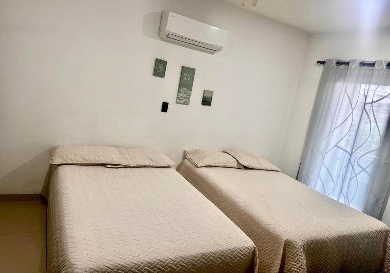 Hotel Barcelona Монтерия Экстерьер фото