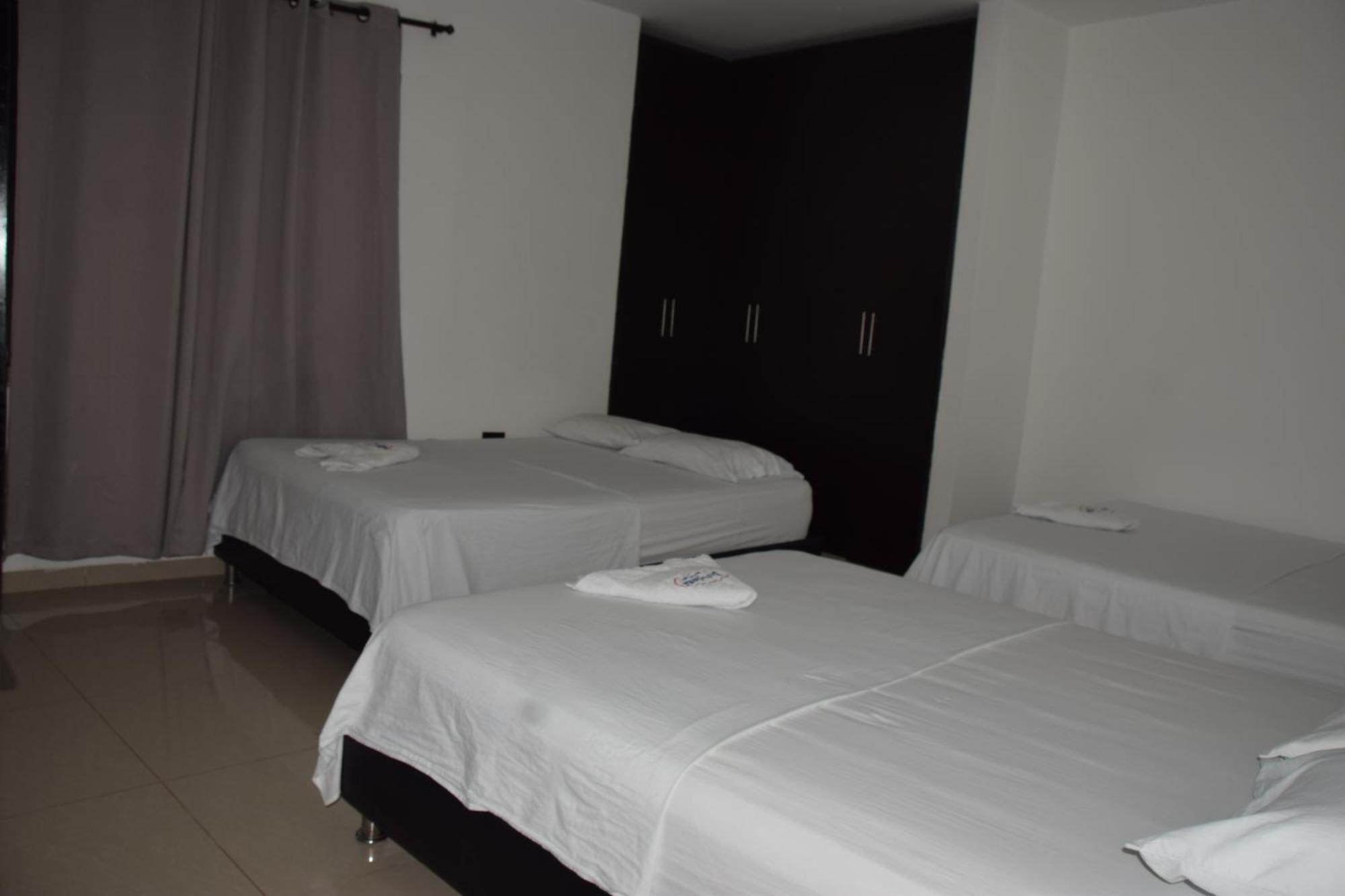 Hotel Barcelona Монтерия Экстерьер фото