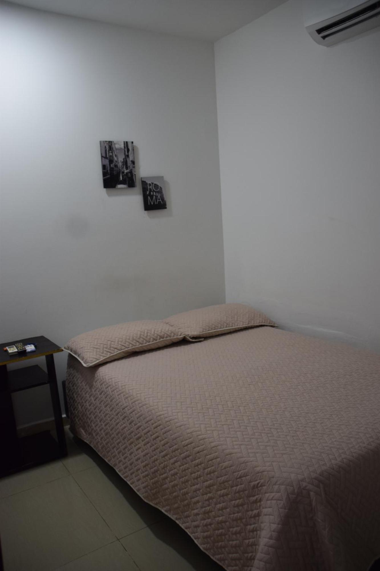 Hotel Barcelona Монтерия Экстерьер фото