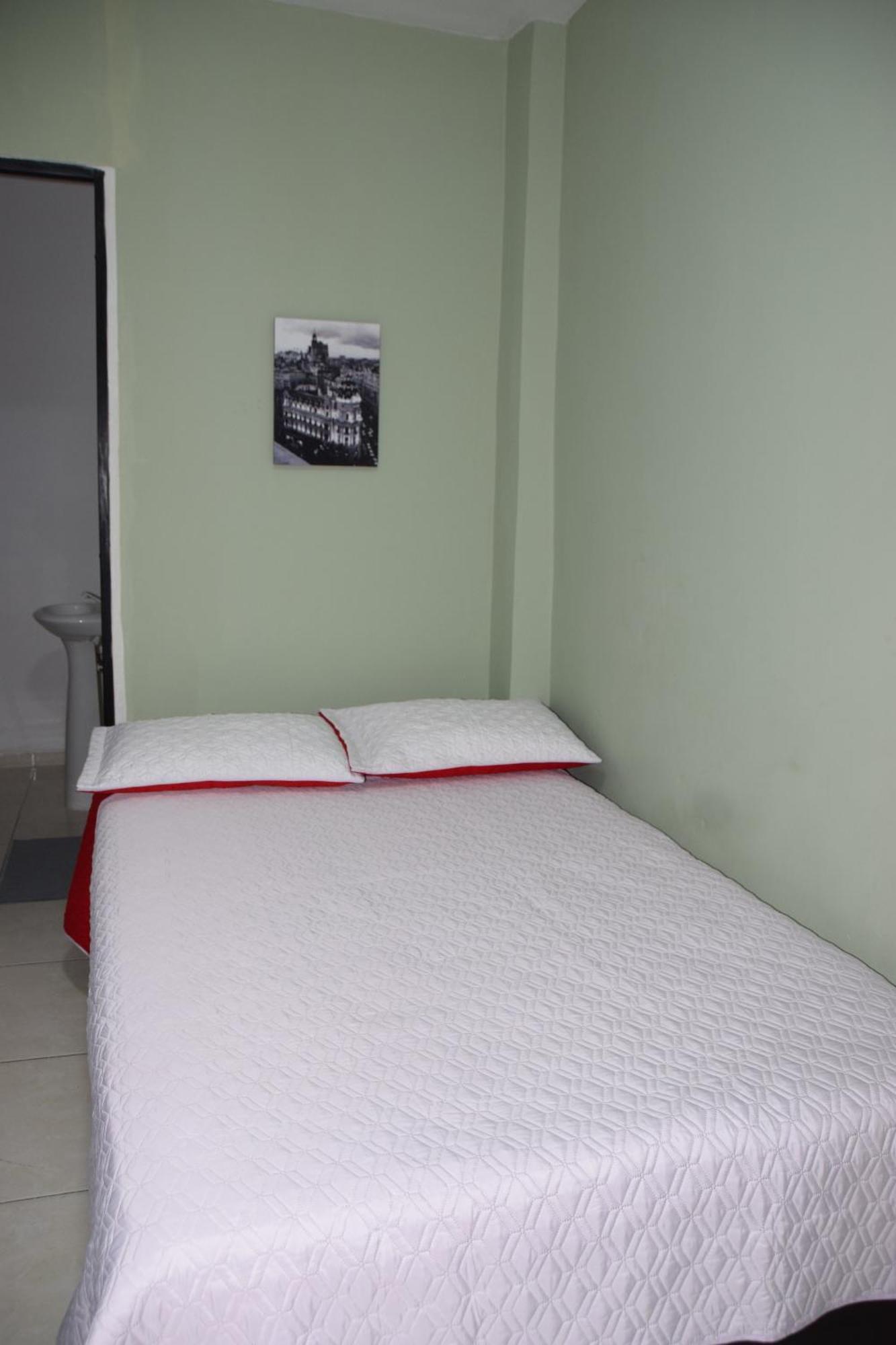 Hotel Barcelona Монтерия Экстерьер фото