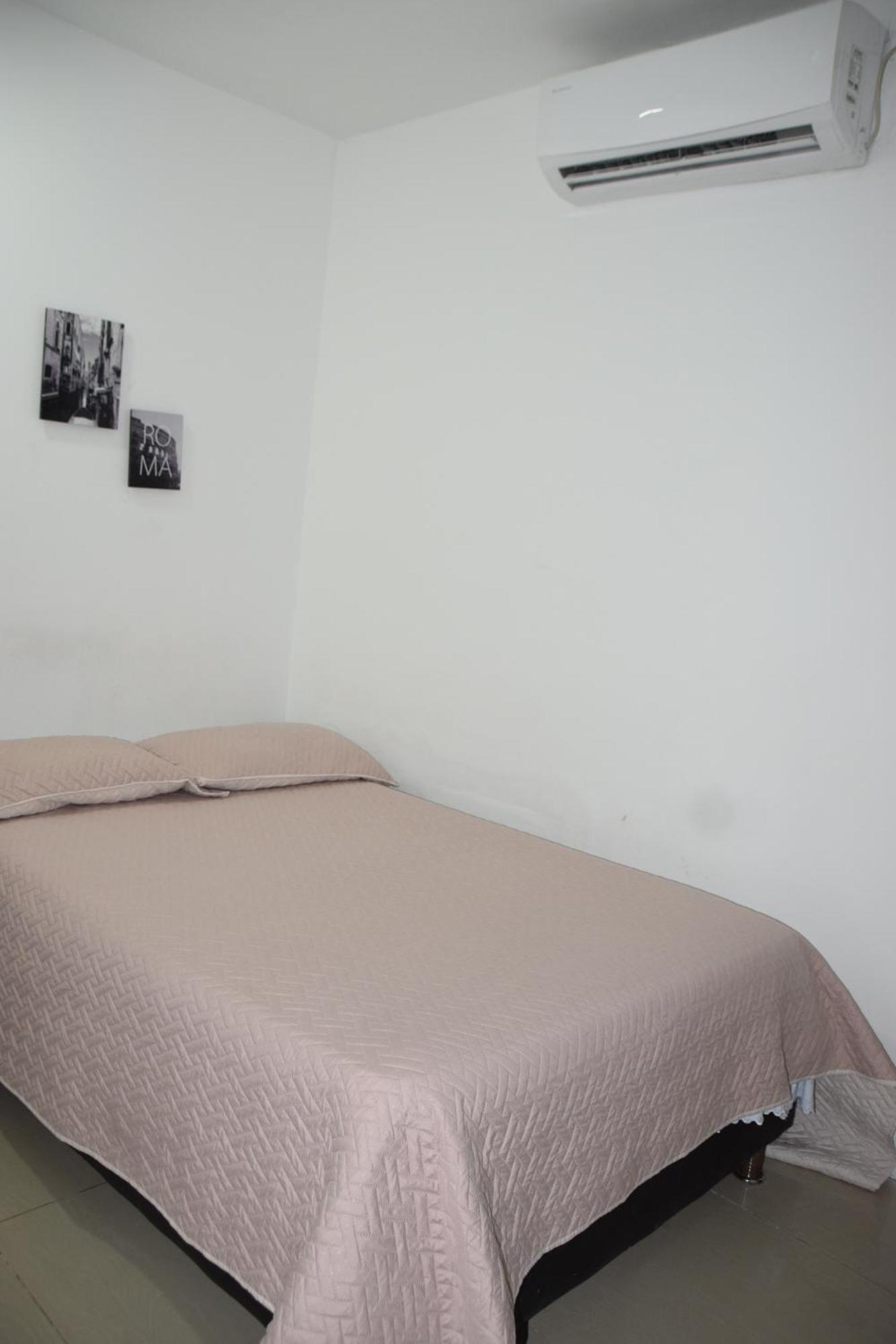 Hotel Barcelona Монтерия Экстерьер фото