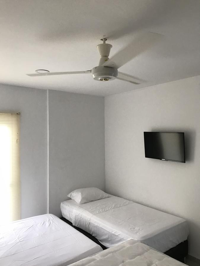 Hotel Barcelona Монтерия Экстерьер фото